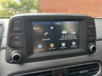 Hyundai KONA 1.0 T-GDI Fashion // LED // KEYLESS // CLIMA // APPLE CARPLAY / ANDROID AUTO // PDC 45