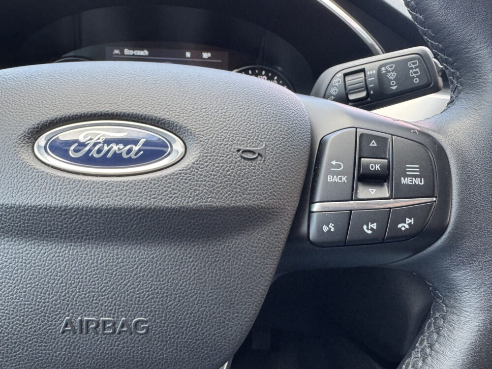 Ford Kuga 2.5 PHEV Titanium // CAMERA+SENSOREN // DODEHOEK // ADAPTIVE CRUISE // NAVI+CARPLAY // STOEL VERWARMING // 12