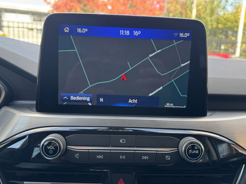 Ford Kuga 2.5 PHEV Titanium // CAMERA+SENSOREN // DODEHOEK // ADAPTIVE CRUISE // NAVI+CARPLAY // STOEL VERWARMING // 13