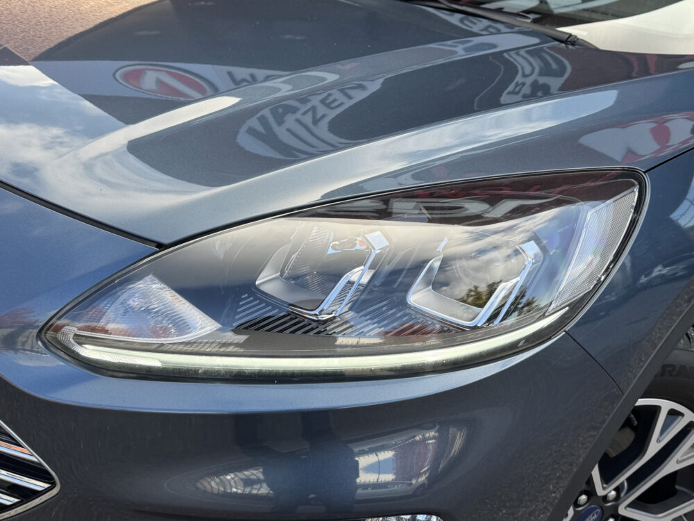 Ford Kuga 2.5 PHEV Titanium // CAMERA+SENSOREN // DODEHOEK // ADAPTIVE CRUISE // NAVI+CARPLAY // STOEL VERWARMING // 6