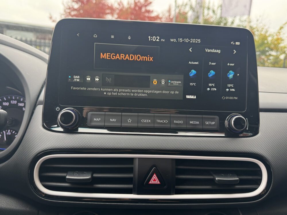 Hyundai KONA 1.6 GDI HEV Fashion // NAVI // APPLE CARPLAY / ANDOID AUTO // CAMERA // CLIMA // CRUISE // STOEL + STUURVERWARMING // 16