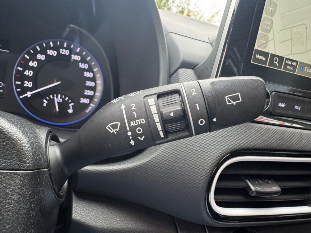 Hyundai KONA 1.6 GDI HEV Fashion // NAVI // APPLE CARPLAY / ANDOID AUTO // CAMERA // CLIMA // CRUISE // STOEL + STUURVERWARMING // 22