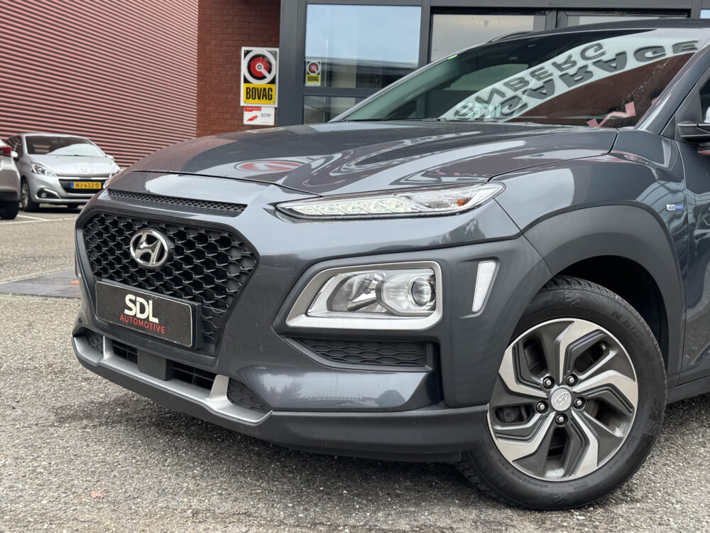 Hyundai KONA 1.6 GDI HEV Fashion // NAVI // APPLE CARPLAY / ANDOID AUTO // CAMERA // CLIMA // CRUISE // STOEL + STUURVERWARMING // 5