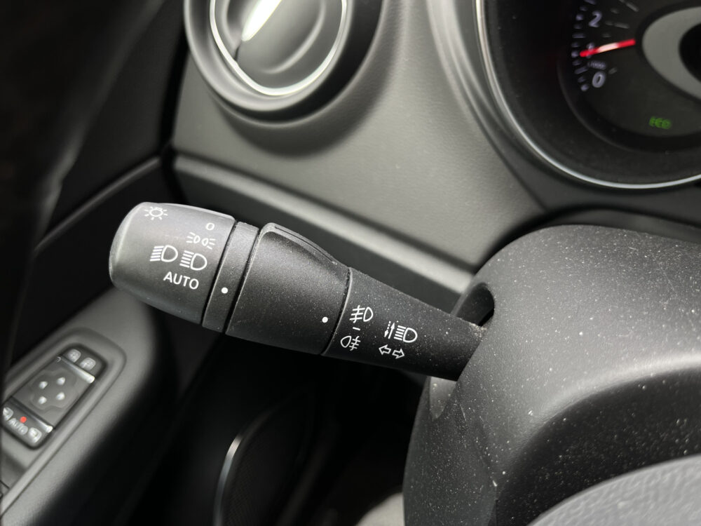 Renault Captur 1.2 TCe Intens 14.000km // UNIEKE KM STAND INCL. HISTORIE !! // 19