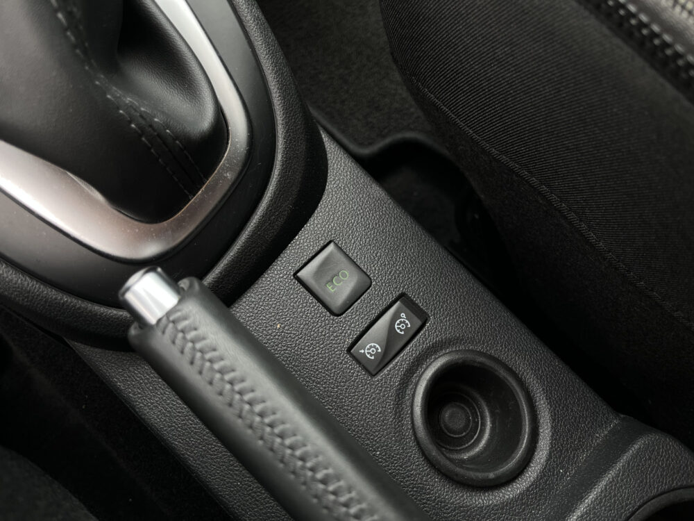 Renault Captur 1.2 TCe Intens 14.000km // UNIEKE KM STAND INCL. HISTORIE !! // 24