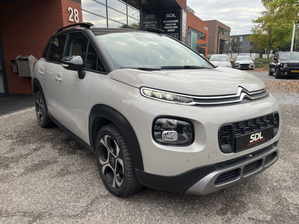 Citroën C3 Aircross 1.2 PureTech S&S Shine // TREKHAAK // NAVI // CLIMA // PDC // CRUISE // APPLE CARPLAY / ANDROID AUTO // 2