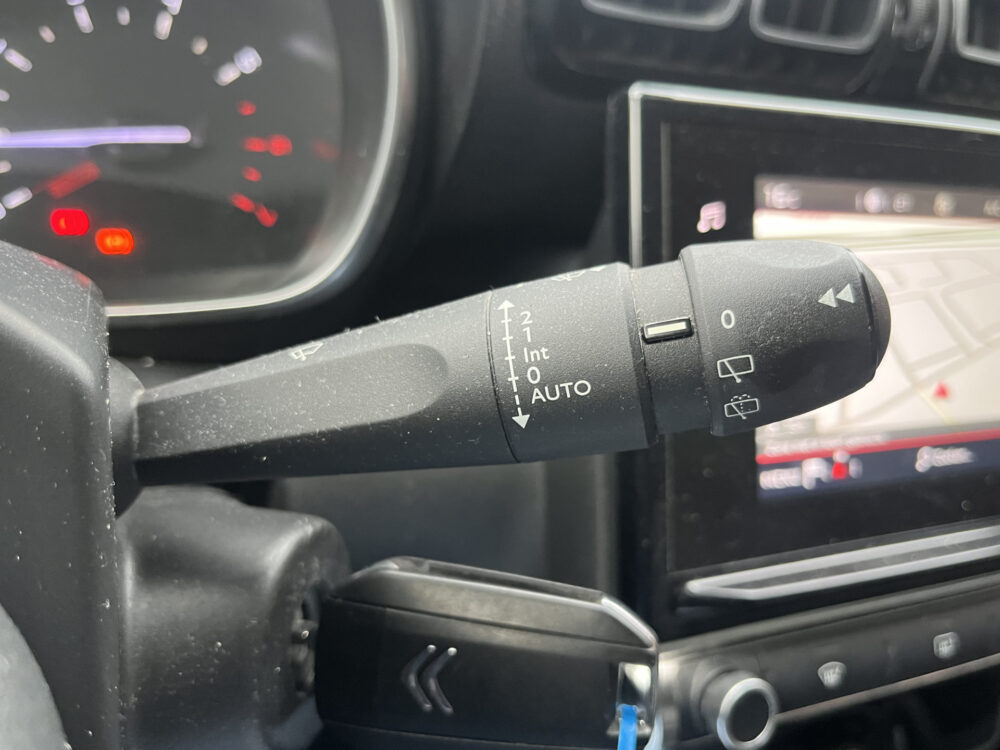 Citroën C3 Aircross 1.2 PureTech S&S Shine // TREKHAAK // NAVI // CLIMA // PDC // CRUISE // APPLE CARPLAY / ANDROID AUTO // 23