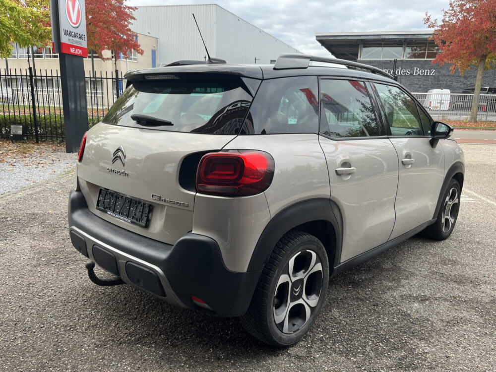 Citroën C3 Aircross 1.2 PureTech S&S Shine // TREKHAAK // NAVI // CLIMA // PDC // CRUISE // APPLE CARPLAY / ANDROID AUTO // 4