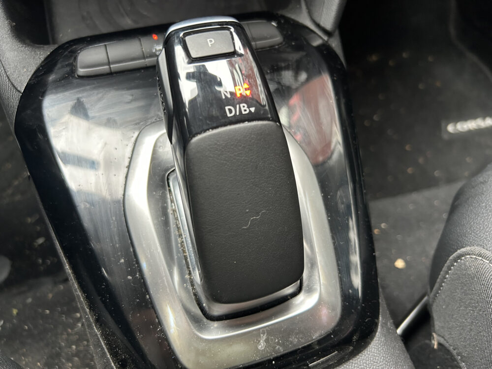 Opel CORSA-E Ultimate 50 kWh // FULL LED // NAVI + CARPLAY // CAMERA // PDC V+A // CLIMA // KEYLESS // HALF-LEDER 21