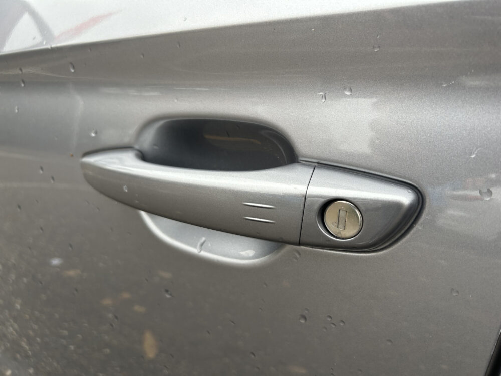 Opel CORSA-E Ultimate 50 kWh // FULL LED // NAVI + CARPLAY // CAMERA // PDC V+A // CLIMA // KEYLESS // HALF-LEDER 27