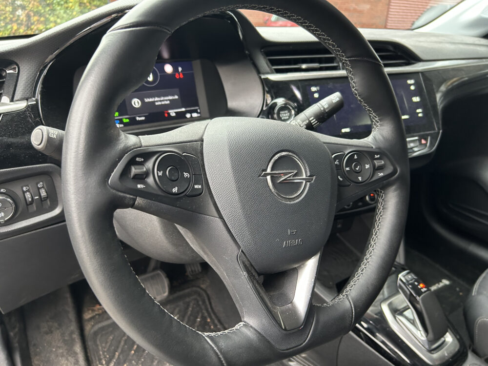 Opel CORSA-E Ultimate 50 kWh // FULL LED // NAVI + CARPLAY // CAMERA // PDC V+A // CLIMA // KEYLESS // HALF-LEDER 6