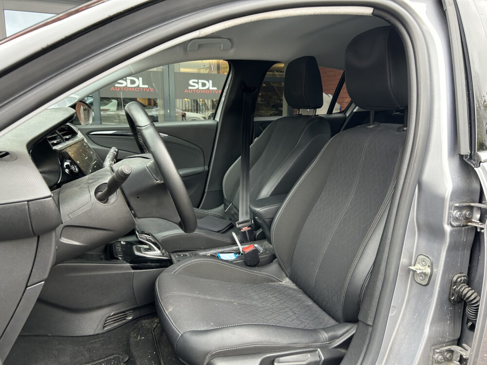 Opel CORSA-E Ultimate 50 kWh // FULL LED // NAVI + CARPLAY // CAMERA // PDC V+A // CLIMA // KEYLESS // HALF-LEDER 8