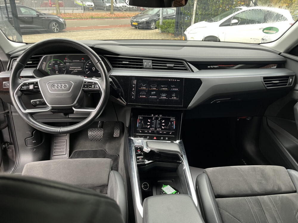 Audi e-tron e-tron 50 quattro Launch Black Edition 71 kWh - SOH 100%!! // HALF LEDER-ALCANTARA // ELEK. KLEP // VIRTUAL COCKPIT // KEYLESS / 20