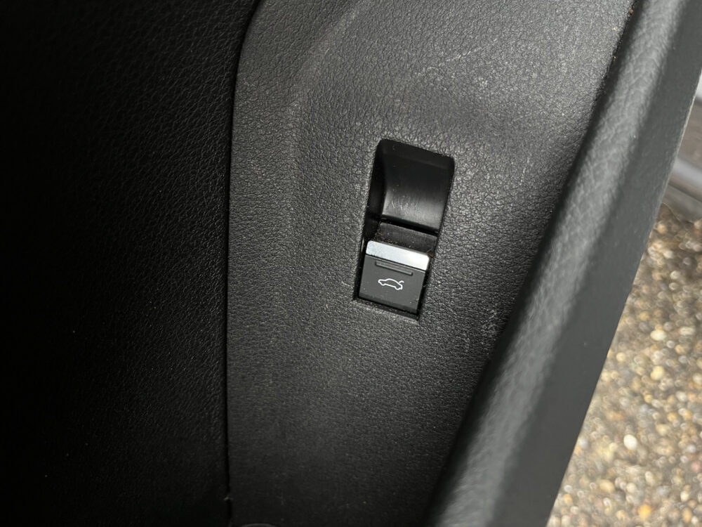 Audi e-tron e-tron 50 quattro Launch Black Edition 71 kWh - SOH 100%!! // HALF LEDER-ALCANTARA // ELEK. KLEP // VIRTUAL COCKPIT // KEYLESS / 22