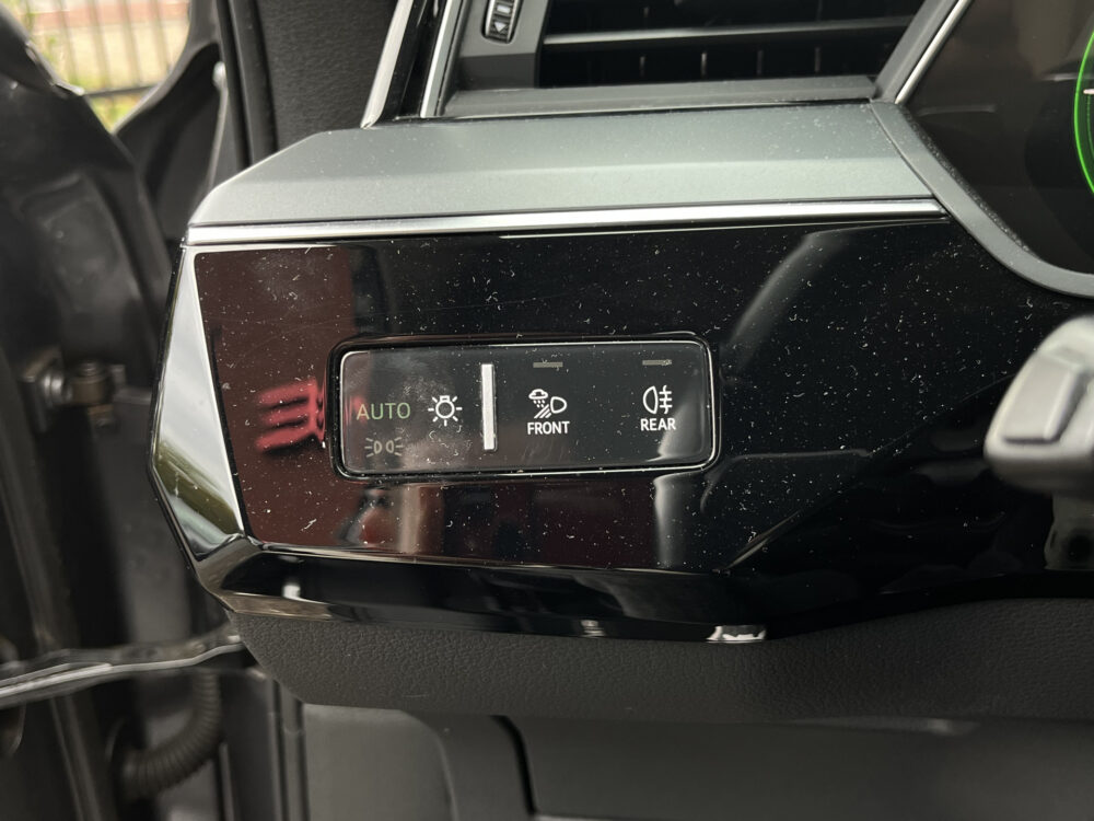 Audi e-tron e-tron 50 quattro Launch Black Edition 71 kWh - SOH 100%!! // HALF LEDER-ALCANTARA // ELEK. KLEP // VIRTUAL COCKPIT // KEYLESS / 24