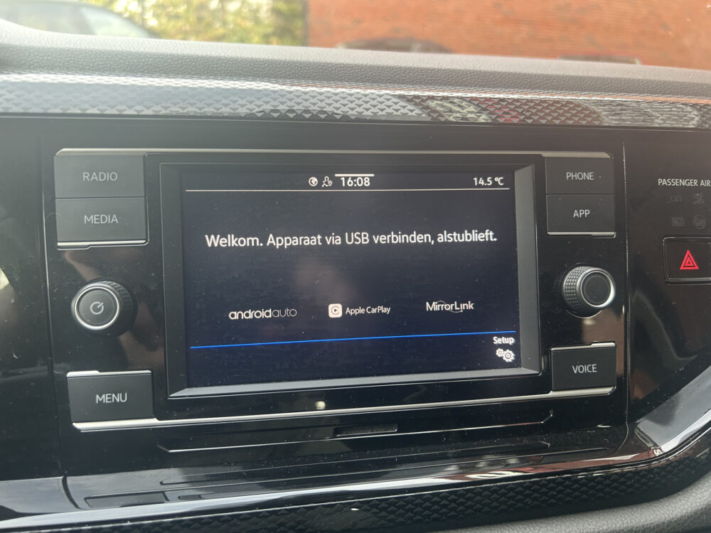 Volkswagen Polo 1.0 TSI Comfortline 1e EIGENAAR!! // FULL LED // APPLE CARPLAY / ANDROID AUTO // PDC V+A // CRUISE 13