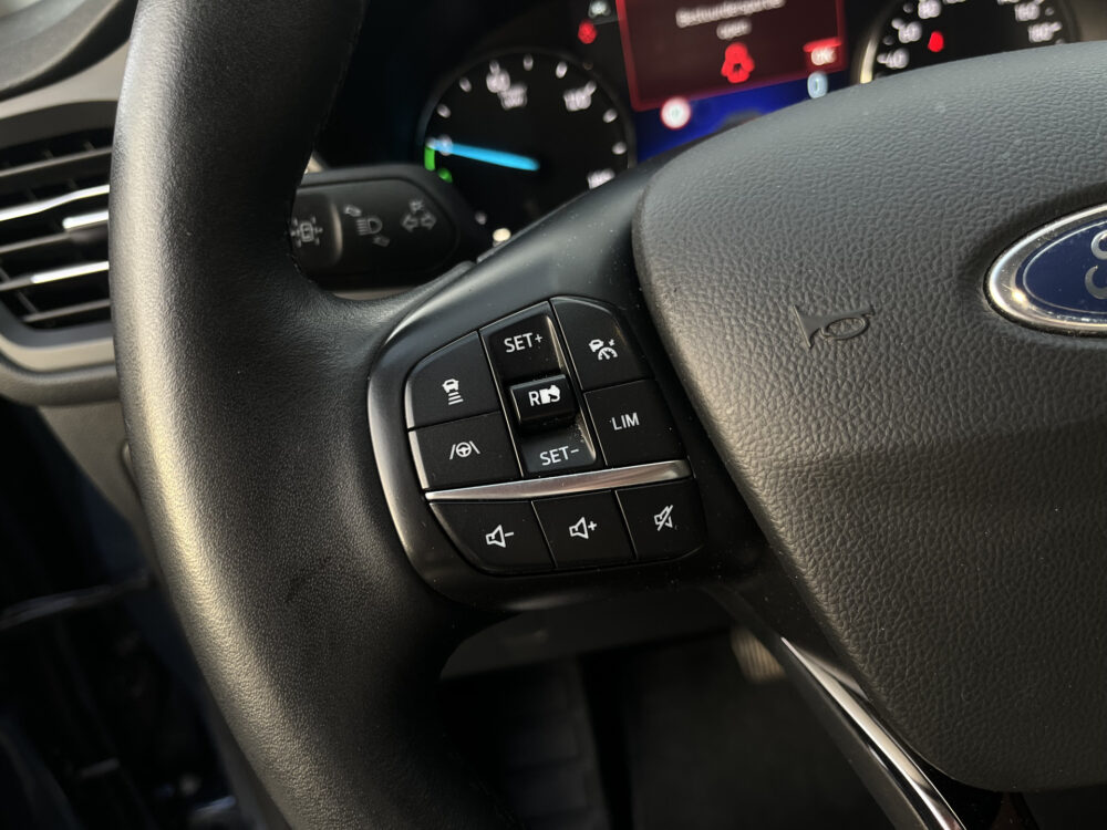 Ford Kuga 2.5 PHEV Titanium X // ADAPT. CRUISE // DODEHOEK // B&O SOUND // KEYLESS // NAVI+CARPLAY // WINTERPACK // FULL LED // 22