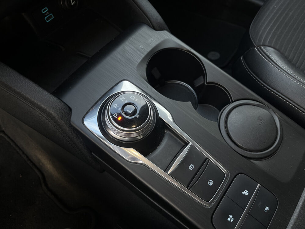 Ford Kuga 2.5 PHEV Titanium X // ADAPT. CRUISE // DODEHOEK // B&O SOUND // KEYLESS // NAVI+CARPLAY // WINTERPACK // FULL LED // 26