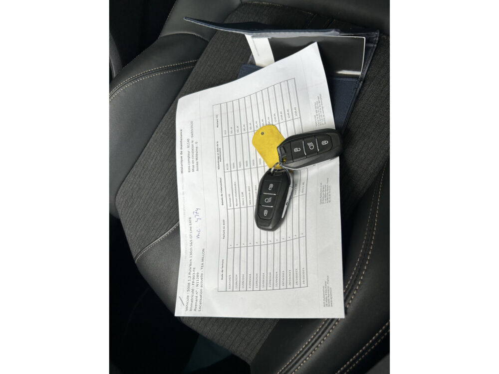 Peugeot 5008 1.2 PureTech GT-Line 7p // FULL LED // NAVI + CARPLAY // PANO/SCHUIFKANTELDAK // CAMERA // PDC V+A 14