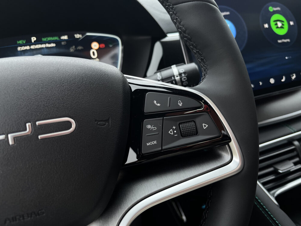 BYD SEAL U 1.5 DM-i FWD Boost // 360 CAMERA+SENSOREN // SCHUIF-KANTELDAK // LEDER+ELEK. STOELEN // DODEHOEK // KEYLESS // STOELVERWARMING-K 25