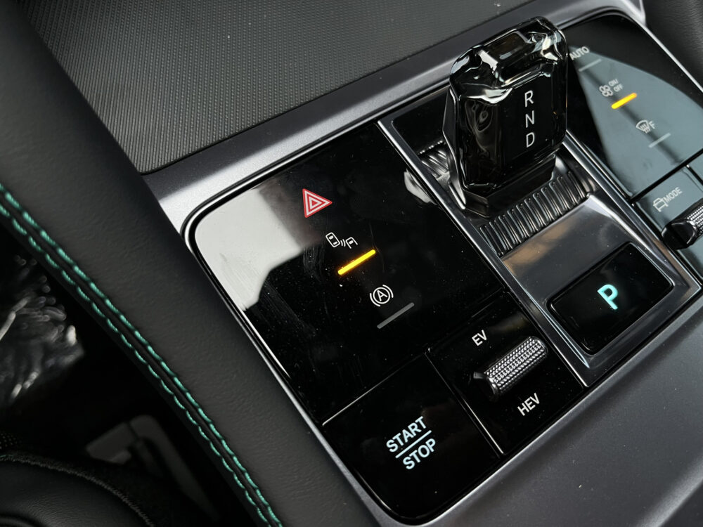 BYD SEAL U 1.5 DM-i FWD Boost // 360 CAMERA+SENSOREN // SCHUIF-KANTELDAK // LEDER+ELEK. STOELEN // DODEHOEK // KEYLESS // STOELVERWARMING-K 27