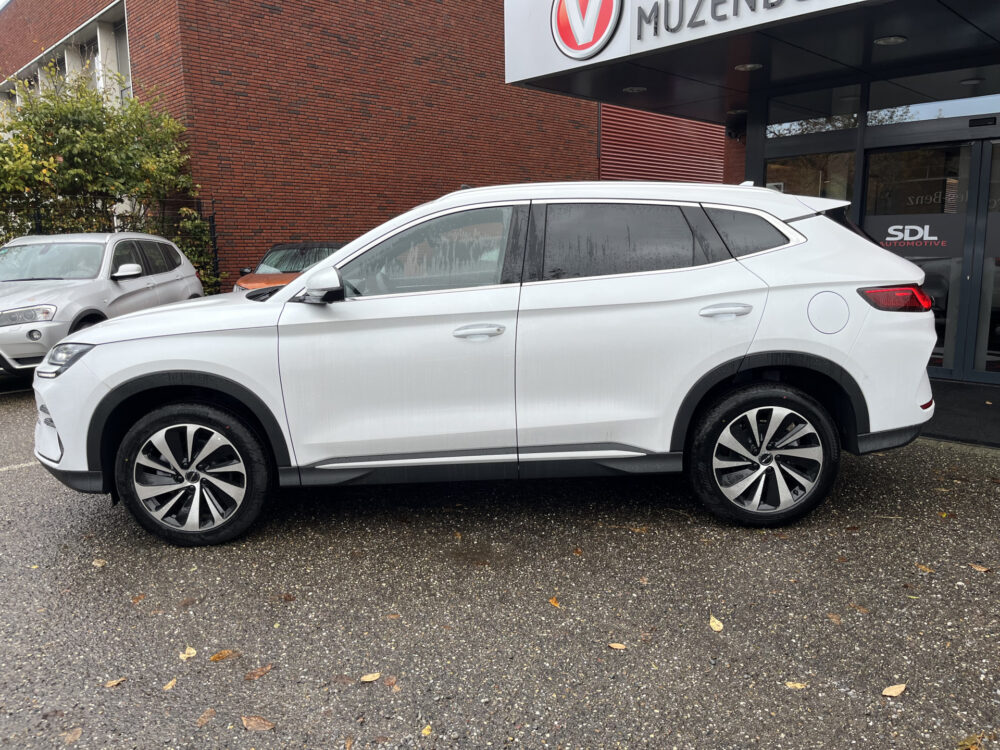 BYD SEAL U 1.5 DM-i FWD Boost // 360 CAMERA+SENSOREN // SCHUIF-KANTELDAK // LEDER+ELEK. STOELEN // DODEHOEK // KEYLESS // STOELVERWARMING-K 3