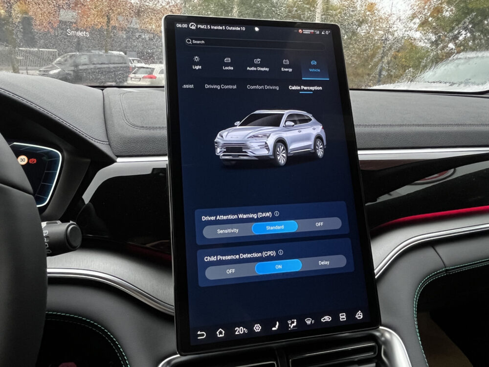 BYD SEAL U 1.5 DM-i FWD Boost // 360 CAMERA+SENSOREN // SCHUIF-KANTELDAK // LEDER+ELEK. STOELEN // DODEHOEK // KEYLESS // STOELVERWARMING-K 39