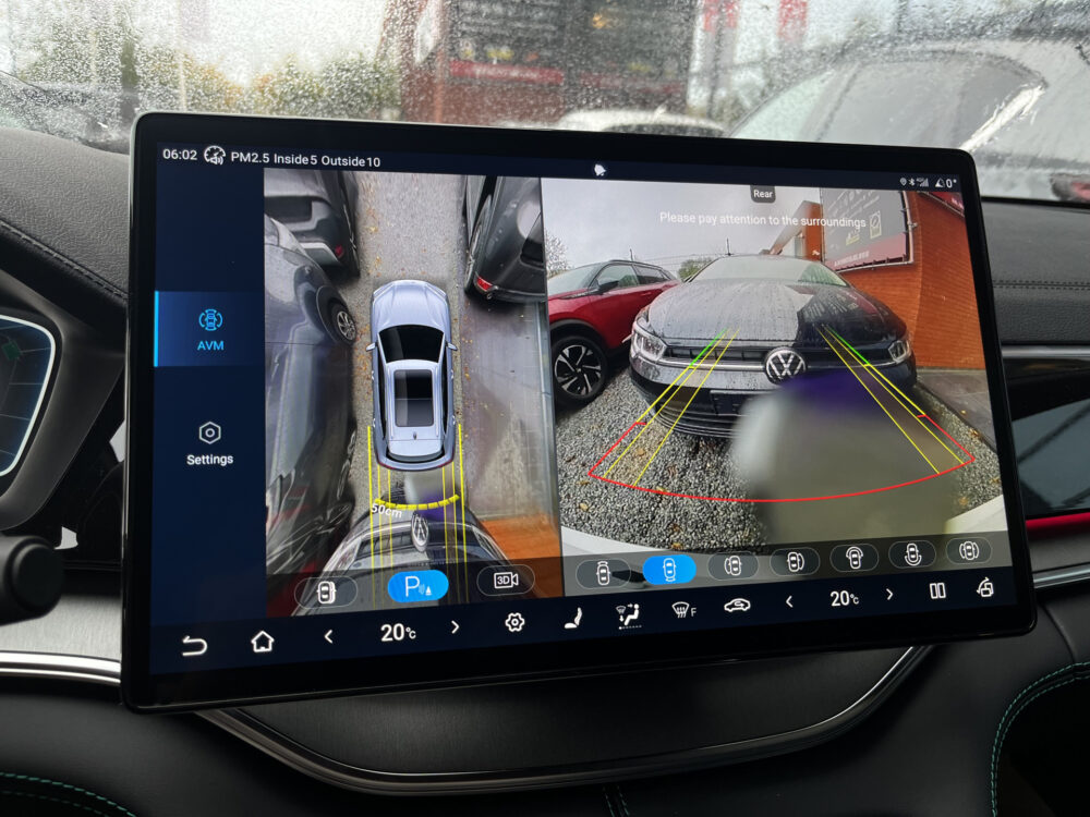 BYD SEAL U 1.5 DM-i FWD Boost // 360 CAMERA+SENSOREN // SCHUIF-KANTELDAK // LEDER+ELEK. STOELEN // DODEHOEK // KEYLESS // STOELVERWARMING-K 42