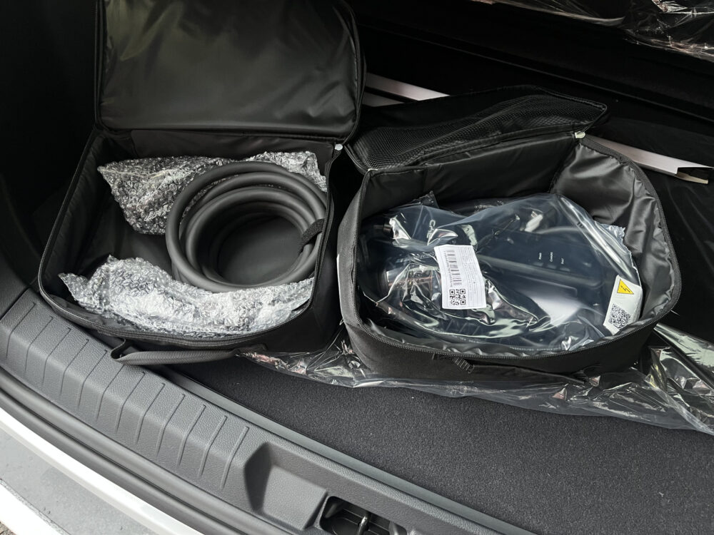 BYD SEAL U 1.5 DM-i FWD Boost // 360 CAMERA+SENSOREN // SCHUIF-KANTELDAK // LEDER+ELEK. STOELEN // DODEHOEK // KEYLESS // STOELVERWARMING-K 44