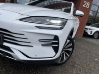 BYD SEAL U 1.5 DM-i FWD Boost // 360 CAMERA+SENSOREN // SCHUIF-KANTELDAK // LEDER+ELEK. STOELEN // DODEHOEK // KEYLESS // STOELVERWARMING-K 55