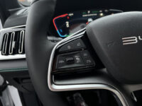 BYD SEAL U 1.5 DM-i FWD Boost // 360 CAMERA+SENSOREN // SCHUIF-KANTELDAK // LEDER+ELEK. STOELEN // DODEHOEK // KEYLESS // STOELVERWARMING-K 68