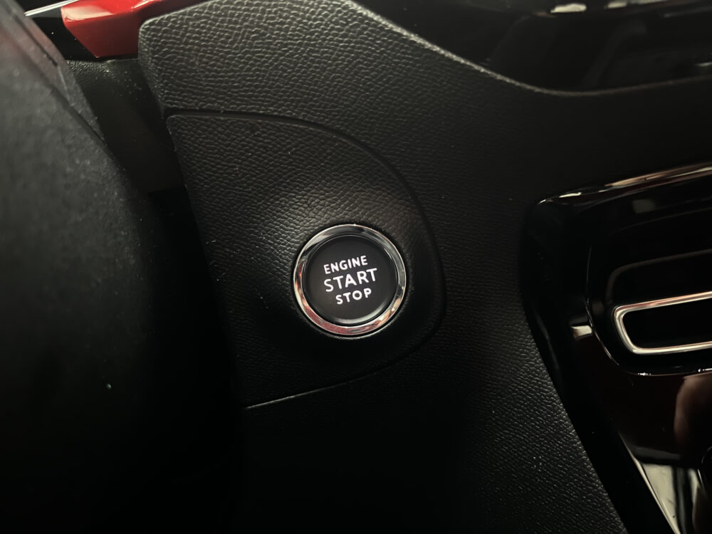 Opel Mokka 1.2 Turbo GS Line // ADAPT. CRUISE // CLIMA // CAMERA+SENSOREN // KEYLESS // NAVI+CARPLAY // STOELVERARMING // 19