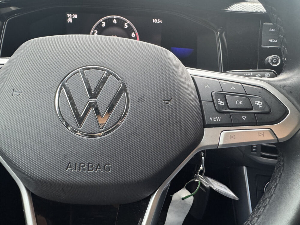 Volkswagen Polo 1.0 TSI Comfortline 1e EIGENAAR!! // FULL LED // APPLE CARPLAY / ANDROID AUTO // PDC V+A // CRUISE 11