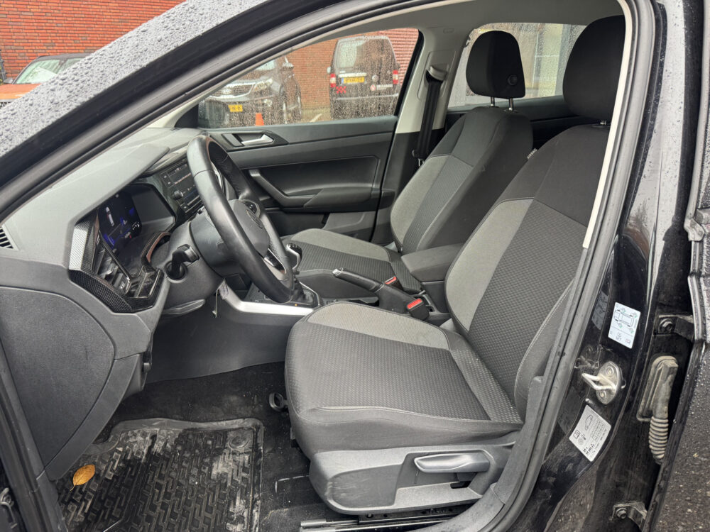 Volkswagen Polo 1.0 TSI Comfortline 1e EIGENAAR!! // FULL LED // APPLE CARPLAY / ANDROID AUTO // PDC V+A // CRUISE 7