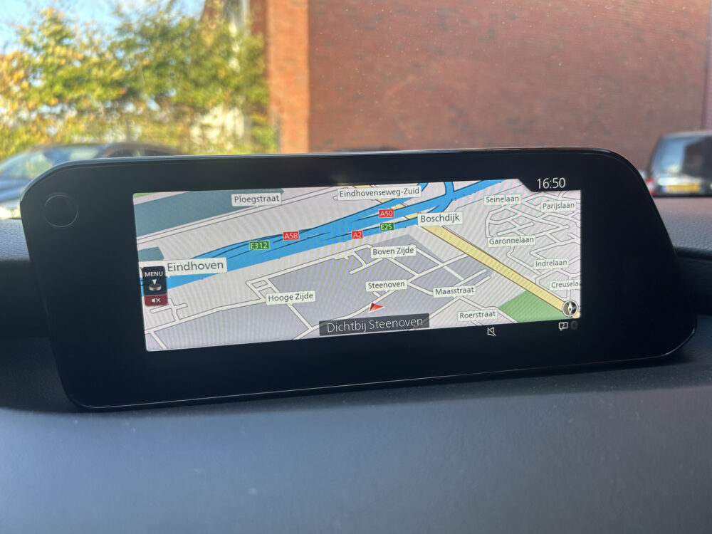 Mazda 3 2.0 e-SkyActiv-G M Hybrid 122 Luxury UNIEK 23000KM!!!! // FULL LED // NAVI + CARPLAY // ADAPTIV CRUISE // HUD // BOSE AUDIO // 3 14