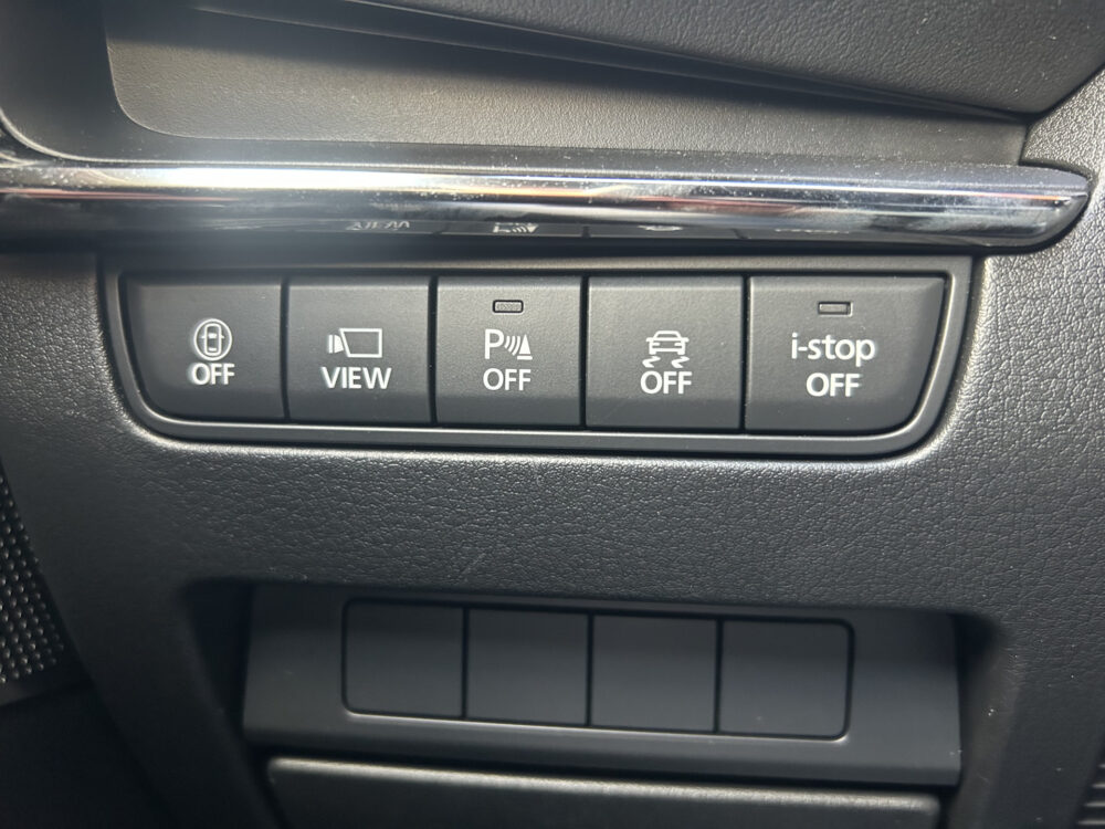 Mazda 3 2.0 e-SkyActiv-G M Hybrid 122 Luxury UNIEK 23000KM!!!! // FULL LED // NAVI + CARPLAY // ADAPTIV CRUISE // HUD // BOSE AUDIO // 3 22