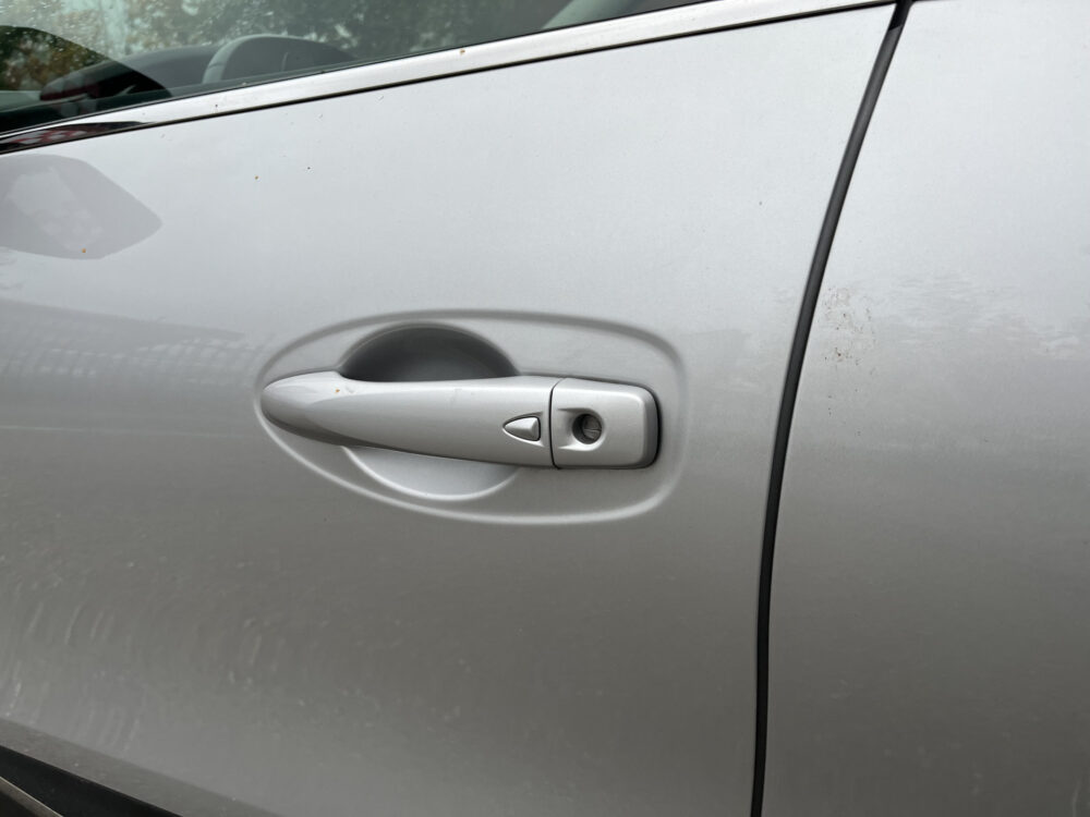 Renault Kadjar 1.6 TCe Intens // LEDER // LED // KEYLESS // DODEHOEK // NAVI+CARPLAY // CAMERA+SENSOREN // BOSE AUDIO // 11