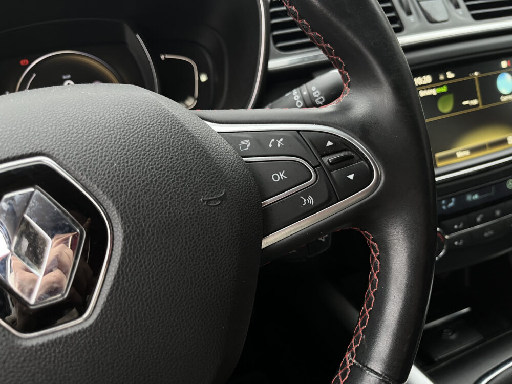 Renault Kadjar 1.6 TCe Intens // LEDER // LED // KEYLESS // DODEHOEK // NAVI+CARPLAY // CAMERA+SENSOREN // BOSE AUDIO // 24