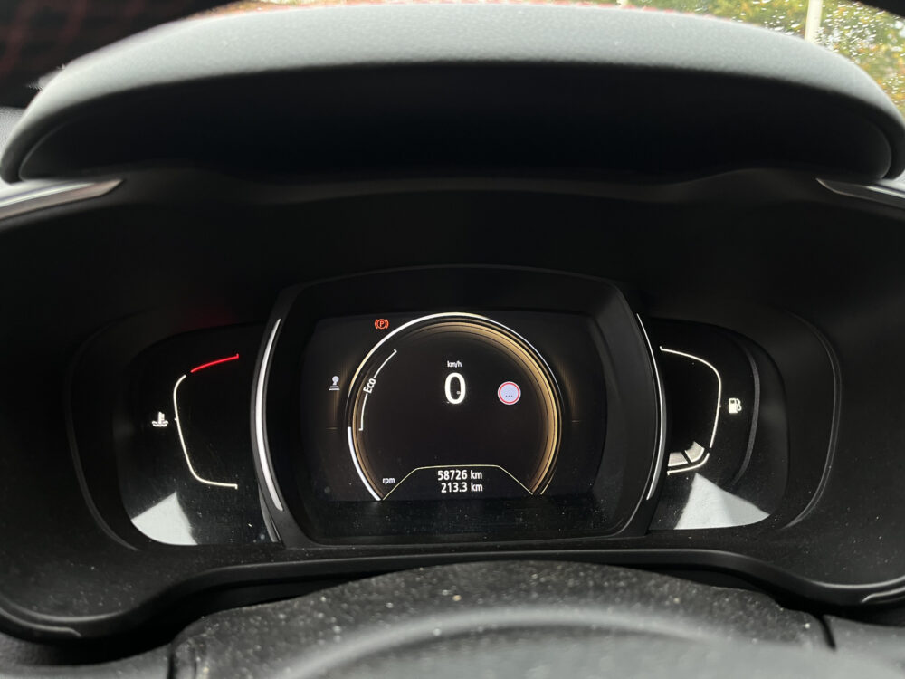 Renault Kadjar 1.6 TCe Intens // LEDER // LED // KEYLESS // DODEHOEK // NAVI+CARPLAY // CAMERA+SENSOREN // BOSE AUDIO // 35