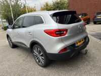 Renault Kadjar 1.6 TCe Intens // LEDER // LED // KEYLESS // DODEHOEK // NAVI+CARPLAY // CAMERA+SENSOREN // BOSE AUDIO // 40