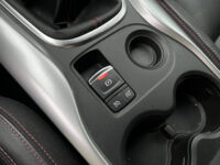 Renault Kadjar 1.6 TCe Intens // LEDER // LED // KEYLESS // DODEHOEK // NAVI+CARPLAY // CAMERA+SENSOREN // BOSE AUDIO // 64