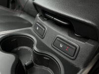 Renault Kadjar 1.6 TCe Intens // LEDER // LED // KEYLESS // DODEHOEK // NAVI+CARPLAY // CAMERA+SENSOREN // BOSE AUDIO // 65