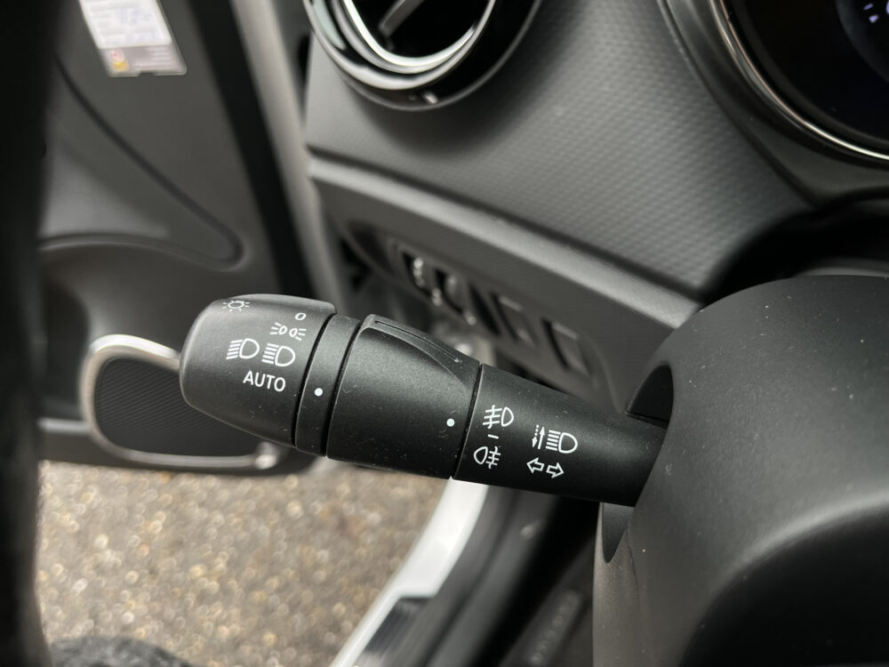 Renault Captur 0.9 TCe Dynamique // NAVI // CLIMA // CRUISE CONTROL // KEYLESS // 21