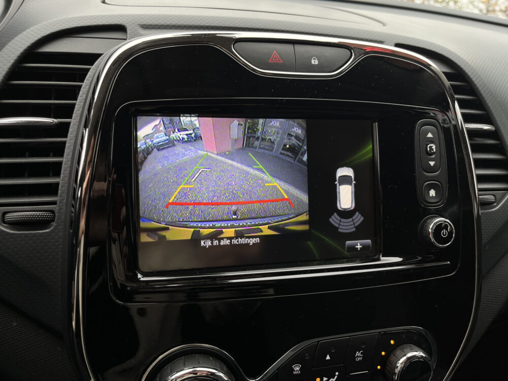 Renault Captur 0.9 TCe Dynamique // NAVI // CLIMA // CRUISE CONTROL // KEYLESS // 29