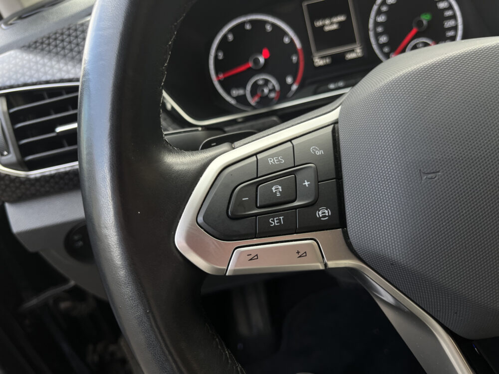 Volkswagen T-Cross 1.5 TSI Style // LED // ADAPT. CRUISE // CLIMA // CAMERA+SENSOREN // APPLE-ANDROID AUTO // STOELVERWARMING // 18