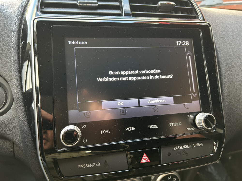 Mitsubishi ASX 2.0 Instyle // LED // APPLE CARPLAY / ANDROID AUTO // PDC // CAMERA // CRUISE 18