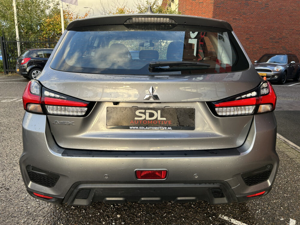 Mitsubishi ASX 2.0 Instyle // LED // APPLE CARPLAY / ANDROID AUTO // PDC // CAMERA // CRUISE 5