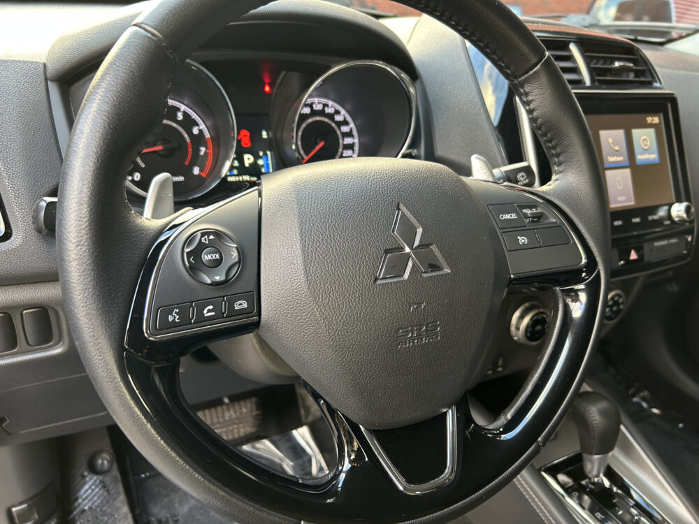 Mitsubishi ASX 2.0 Instyle // LED // APPLE CARPLAY / ANDROID AUTO // PDC // CAMERA // CRUISE 6