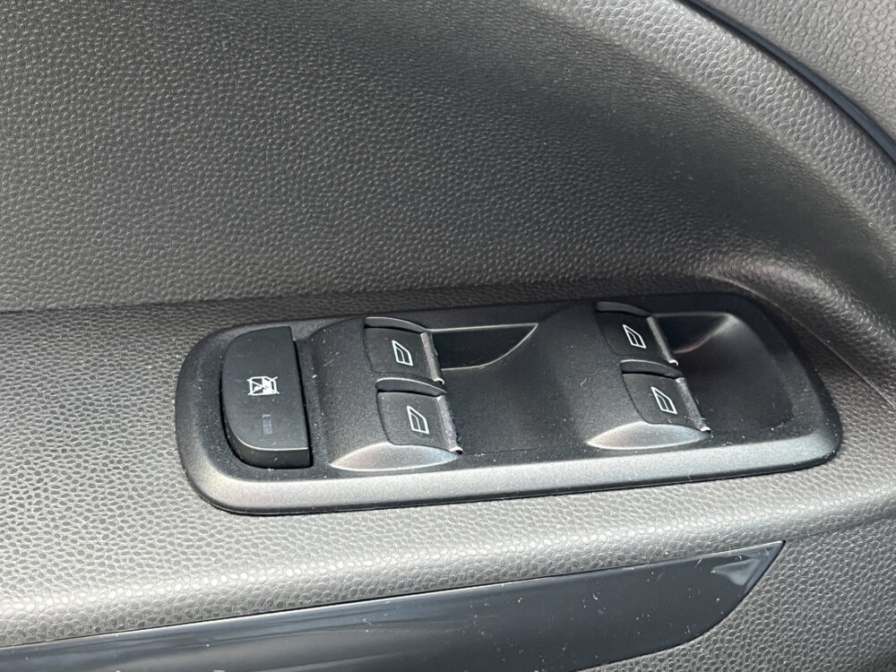 Ford EcoSport 1.0 EcoBoost Titanium // HALF-LEDER // CRUISE // PDC // CLIMA // KEYLESS // TREKHAAK!! 23