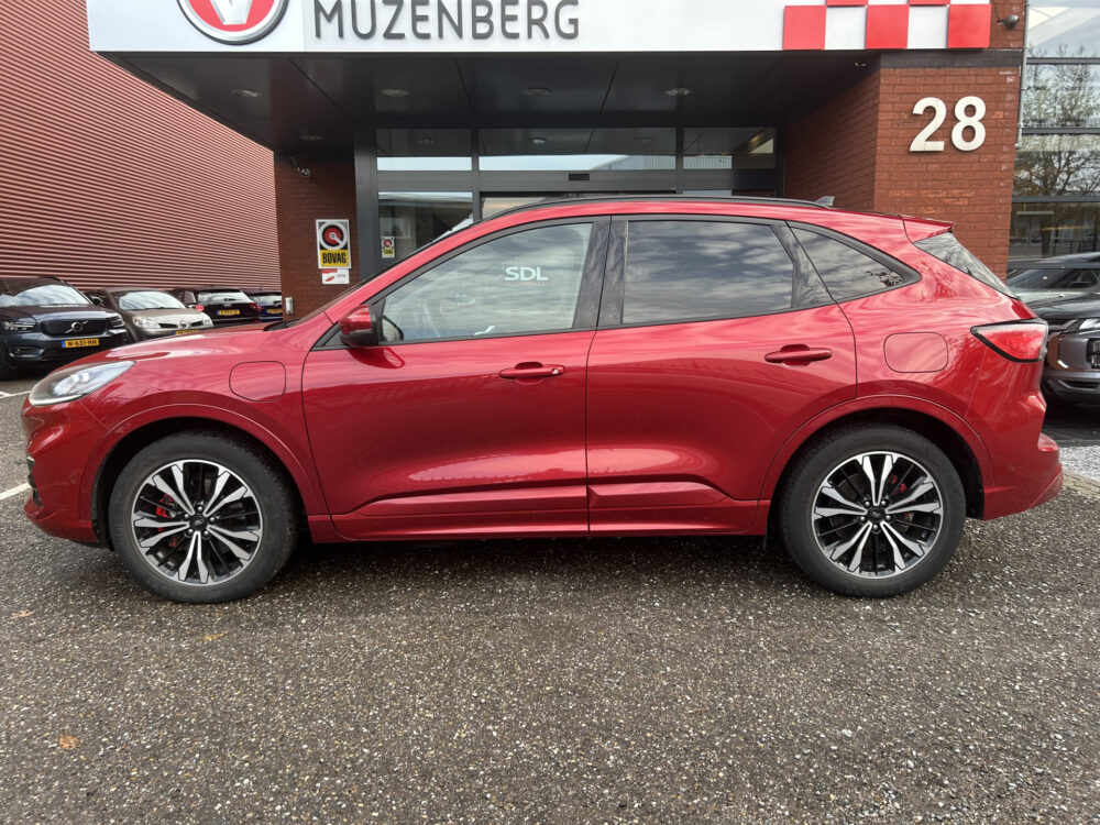 Ford Kuga 2.5 PHEV ST-Line X // FULL LED // NAVI + CARPLAY // PANO/SCHUIFKANTELDAK // CAMERA // WINTERPACK // B&O AUDIO 3